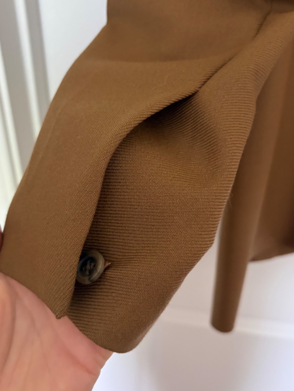 NWOT Banana Republic Women's 8 Blazer Pant Suit Set in color "Camel" 100% Wool - Picture 5 of 10
